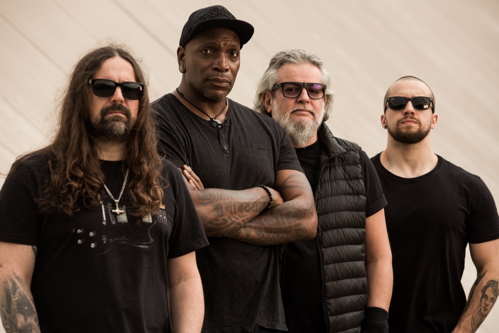 Sepultura: 'Isolation'