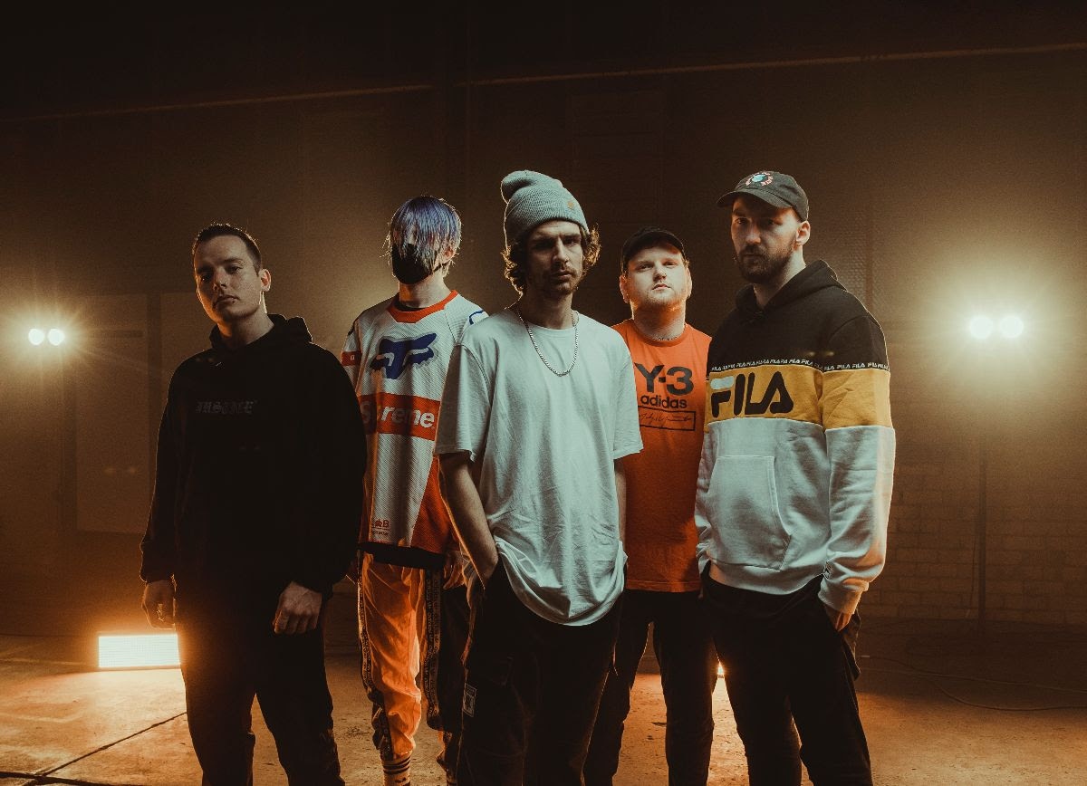 Alpha Wolf: 'Akudama' + New Album Alpha Wolf: 'Akudama' + New Album
