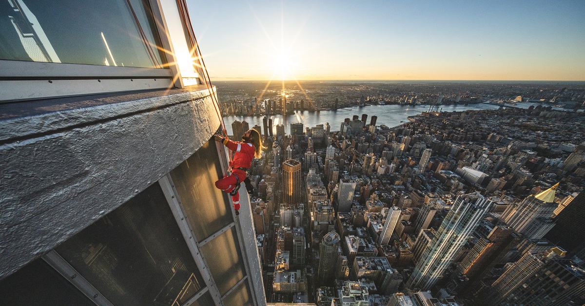 Jared Leto climbing The Empire State Building
