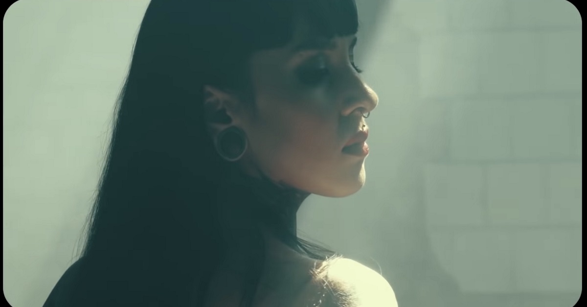 Jinjer Release Killer New Single 'On The Top', Check Out the Video Now Jinjer Release Killer New Single 'On The Top', Check Out the Video Now