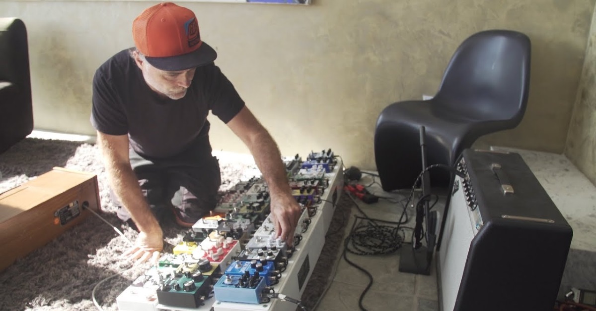 Watch Producer Ross Robinson (Slipknot, Korn, At The Drive In) Show Off His Metal Memorabilia Watch Producer Ross Robinson (Slipknot, Korn, At The Drive In) Show Off His Metal Memorabilia