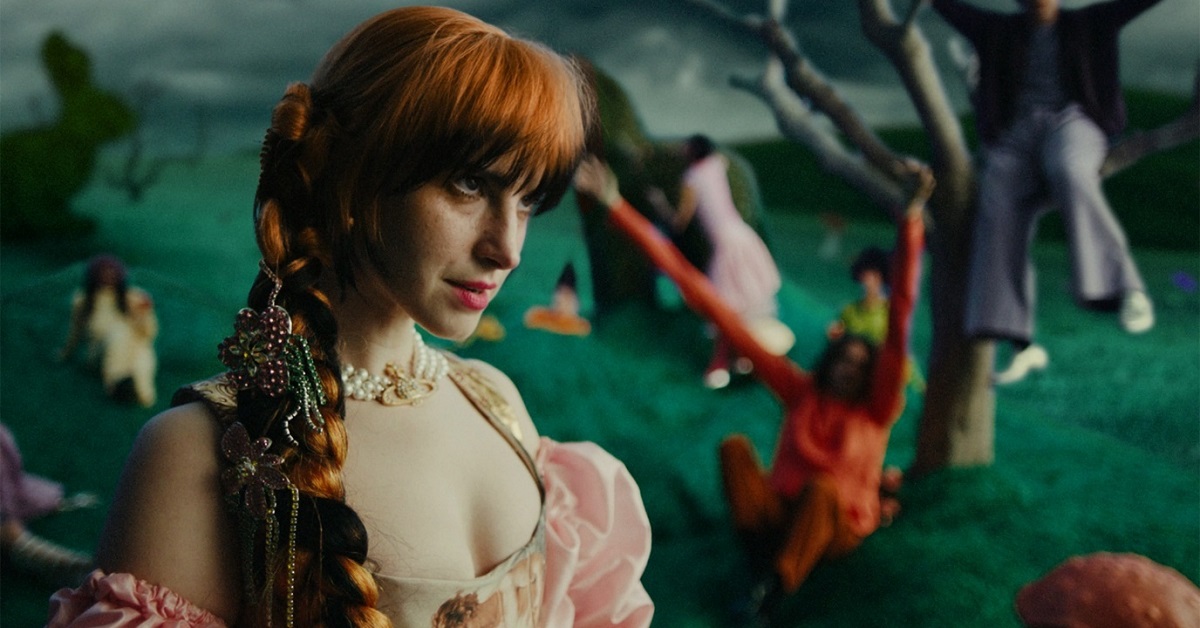 Paramore Running Out Of Time Screenshot