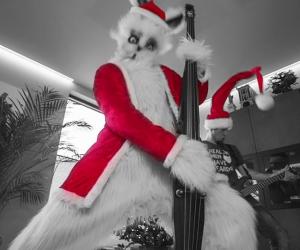 'It's Beginning To Look A Lot Like Christmas' Gone Metal