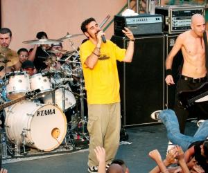 SOAD - CHOP SUEY SHOOT - 2001 - Getty Images