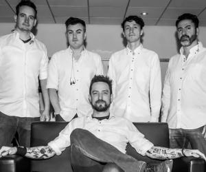 Frank Turner & The Sleeping Souls 