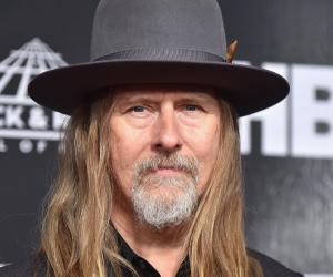 Listen to the New Solo Track From Alice In Chains' Jerry Cantrell