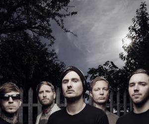 I Killed The Prom Queen's Jona Weinhofen Talks Following Your Dream