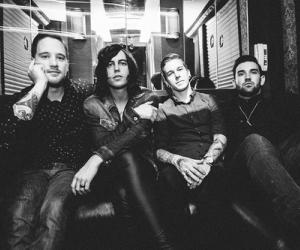 Sleeping With Sirens Reveal Kick Me!