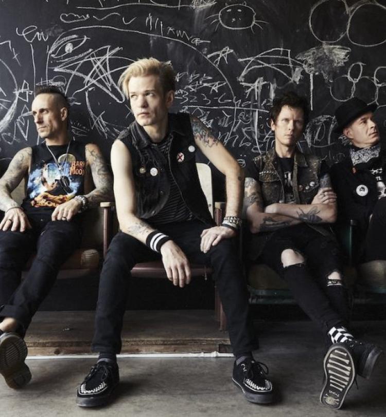 Sum 41 - Photo Credit - Travis Shinn