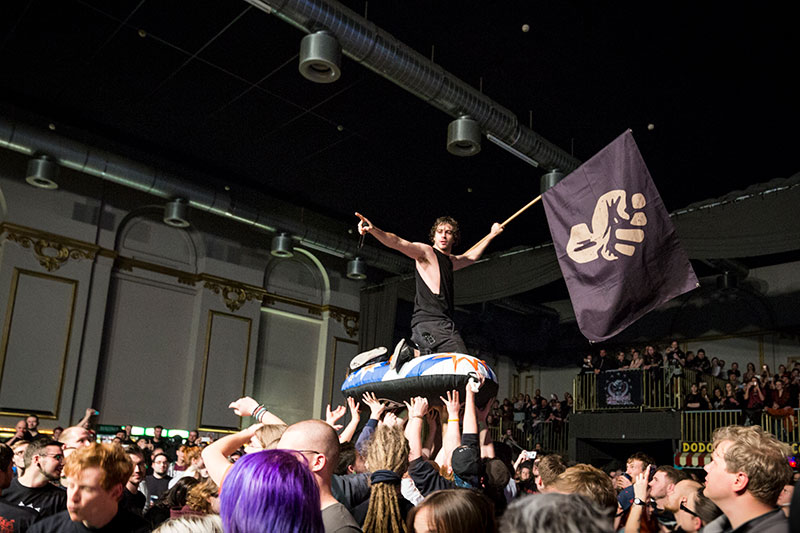In Hearts Wake - Jake Taylor